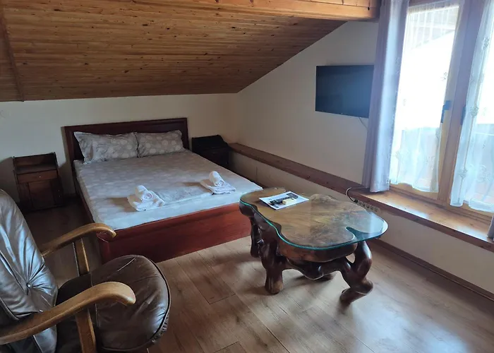 Urlaubsunterkunft Villa Maxim - Free Parking